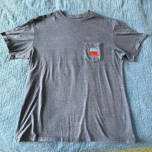 Burlebo Mens Large T shirt